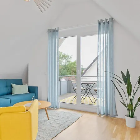 Design-apartment - Kueche - Balkon - Tiefgarage Apartmán